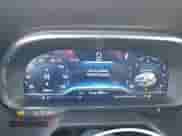 2024 Chevrolet Suburban LT z VIN 1GNSCCKD0RR370849, wystawiony jako Copart lot #83688264 z przebiegiem 2 895 mil mil oraz Szkoda całkowita • Salvage title. Historia ofert i sprzedaży dostępna na DreamBid. Obrazek 9.