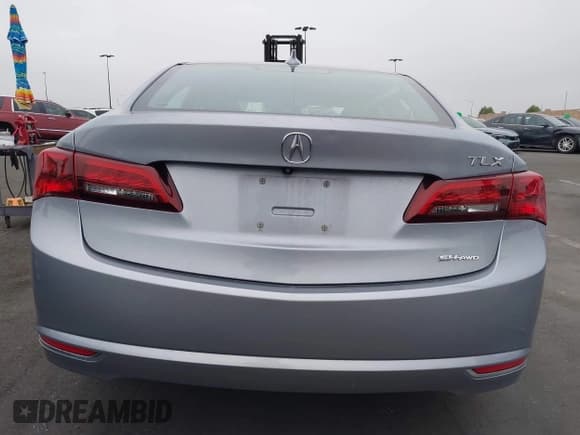 ✅ 2015 Acura TLX Technology • VIN: 19UUB3F58FA007380 • Lot: 42163931. Listed on IAAI with Not provided. Free auction sales archive from the USA and detailed vehicle history report at DreamBid. Image 17.