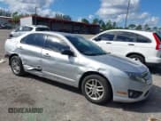 ✅ 2012 Ford Fusion S • VIN: 3FAHP0GA1CR121823 • Лот: 43517924. Опубликован ранее на IAAI с пробегом 228 195 миль. Бесплатный доступ к архиву аукционных продаж из США и подробный отчёт об истории автомобиля на DreamBid. Изображение 1.