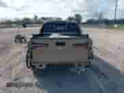 2024 Hyundai Santa Cruz SEL с VIN 5NTJC4DE0RH107074, выставлен на аукционе IAAI как лот 41546728 с пробегом 2 289 миль миль и . История ставок и продаж доступна на DreamBid. Изображение 17.