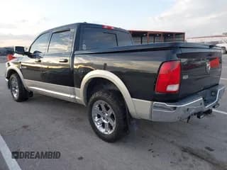 ✅ 2009 Dodge 1500 SLT • VIN: 1D3HV13T79J528603 • Lot: 40878151. Wystawiony na IAAI z przebiegiem 241 562 mil. Bezpłatny archiwum sprzedaży aukcyjnych z USA i szczegółowy raport historii pojazdu na DreamBid. Zdjęcie 3.