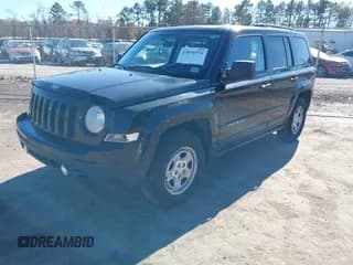 ✅ 2014 Jeep Patriot Sport • VIN: 1C4NJPBB4ED617945 • Lot: 43656534. Listed on IAAI with 161,478 mi. Free auction sales archive from the USA and detailed vehicle history report at DreamBid. Image 2.