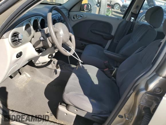 ✅ 2003 Chrysler PT Cruiser • VIN: 3C4FY48B43T529443 • Lot: 80816805. Listed on Copart with 423,530 mi. Free auction sales archive from the USA and detailed vehicle history report at DreamBid. Image 7.