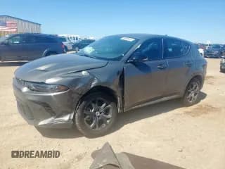 ✅ 2024 Dodge Hornet GT • VIN: ZACNDFAN4R3A36053 • Лот: 83806485. Опубликован ранее на Copart с пробегом 14 366 миль. Бесплатный доступ к архиву аукционных продаж из США и подробный отчёт об истории автомобиля на DreamBid. Изображение 1.