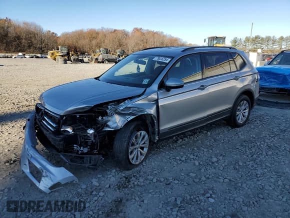 ✅ 2020 Volkswagen Tiguan S • VIN: 3VV0B7AXXLM102942 • Lot: 79536254. Listed on Copart with 53,069 mi. Free auction sales archive from the USA and detailed vehicle history report at DreamBid. Image 1.