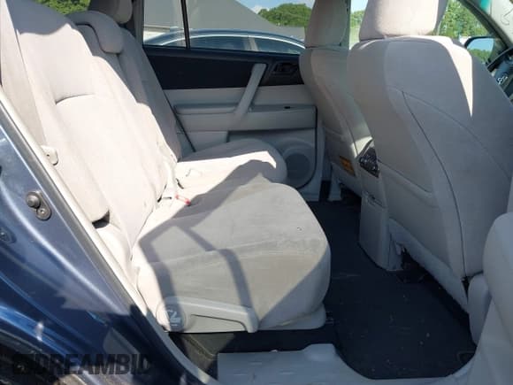 ✅ 2012 Toyota Highlander • VIN: 5TDZA3EH9CS023069 • Лот: 42796568. Опубликован ранее на IAAI с пробегом 195 101 миль. Бесплатный доступ к архиву аукционных продаж из США и подробный отчёт об истории автомобиля на DreamBid. Изображение 8.