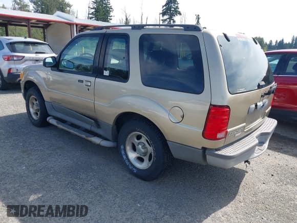 ✅ 2001 Ford Explorer Sport • VIN: 1FMYU70E01UA60555 • Лот: 43133698. Опубликован ранее на IAAI с пробегом 123 621 миль. Бесплатный доступ к архиву аукционных продаж из США и подробный отчёт об истории автомобиля на DreamBid. Изображение 3.