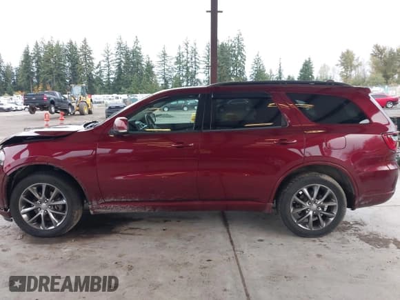 ✅ 2017 Dodge Durango GT • VIN: 1C4RDJDG8HC606701 • Lot: 43549846. Wystawiony na IAAI z przebiegiem 85 816 mil. Bezpłatny archiwum sprzedaży aukcyjnych z USA i szczegółowy raport historii pojazdu na DreamBid. Zdjęcie 13.