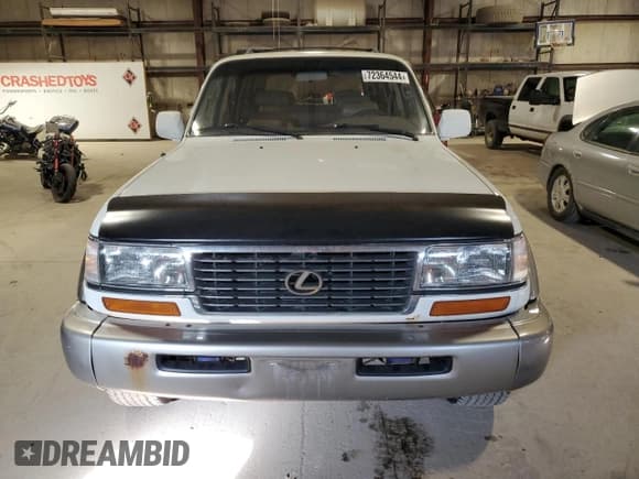 ✅ 1997 Lexus LX 450 • VIN: JT6HJ88J1V0180079 • Лот: 72364544. Опубликован ранее на Copart с пробегом 166 018 миль. Бесплатный доступ к архиву аукционных продаж из США и подробный отчёт об истории автомобиля на DreamBid. Изображение 5.
