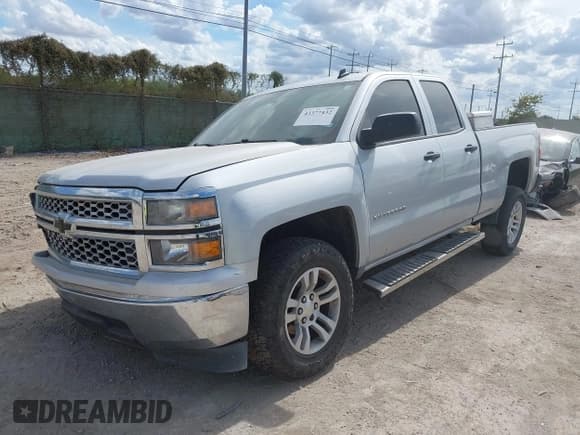 ✅ 2014 Chevrolet Silverado 1500 LT • VIN: 1GCRCREH3EZ416807 • Lot: 43377432. Listed on IAAI with 153,460 mi. Free auction sales archive from the USA and detailed vehicle history report at DreamBid. Image 18.