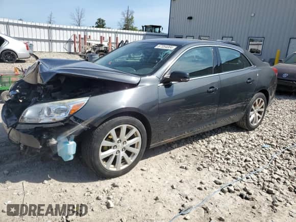 ✅ 2015 Chevrolet Malibu LT • VIN: 1G11D5SL9FF123632 • Lot: 67354004. Wystawiony na Copart z przebiegiem 106 230 mil mil. Skorzystaj z bezpłatnego archiwum sprzedaży aukcyjnych z USA i zobacz szczegółowy raport historii pojazdu na DreamBid. Zdjęcie 1.