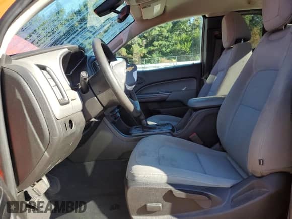 2021 Chevrolet Colorado 2WD Work Truck z VIN 1GCHSBEA1M1130461, wystawiony jako Copart lot #85273005 z przebiegiem 55 878 mil mil oraz Szkoda całkowita • Salvage title. Historia ofert i sprzedaży dostępna na DreamBid. Obrazek 7.