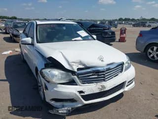 ✅ 2013 Mercedes-Benz C 250 Sport • VIN: WDDGF4HB0DA773342 • Лот: 43124151. Опубликован ранее на IAAI с пробегом 264 542 миль. Бесплатный доступ к архиву аукционных продаж из США и подробный отчёт об истории автомобиля на DreamBid. Изображение 1.