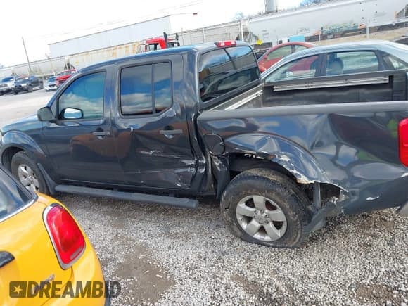 ✅ 2012 Nissan Frontier SV • VIN: 1N6AD0EV3CC473257 • Лот: 43796516. Опубликован ранее на IAAI с пробегом 235 360 миль. Бесплатный доступ к архиву аукционных продаж из США и подробный отчёт об истории автомобиля на DreamBid. Изображение 14.