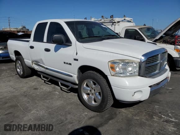 ✅ 2008 Dodge 1500 SLT • VIN: 1D7HU18248S540217 • Лот: 77960364. Опубликован ранее на Copart с пробегом 140 543 миль. Бесплатный доступ к архиву аукционных продаж из США и подробный отчёт об истории автомобиля на DreamBid. Изображение 4.