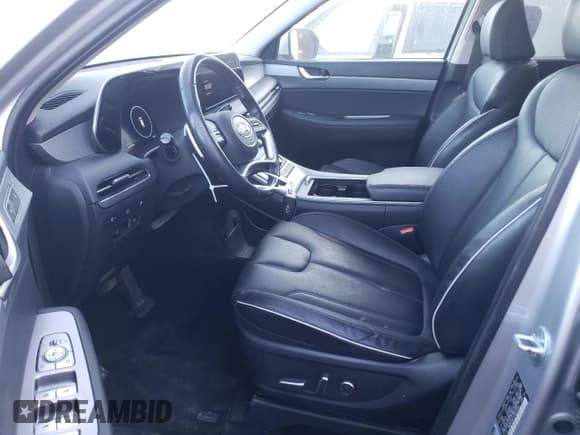 ✅ 2023 Hyundai Palisade SEL • VIN: KM8R4DGE1PU533459 • Лот: 83883944. Опубликован ранее на Copart с пробегом 29 264 миль. Бесплатный доступ к архиву аукционных продаж из США и подробный отчёт об истории автомобиля на DreamBid. Изображение 7.