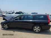 ✅ 2007 Volvo V70 • VIN: YV1SJ527272622489 • Lot: 42441758. Listed on IAAI with Not provided. Free auction sales archive from the USA and detailed vehicle history report at DreamBid. Image 14.