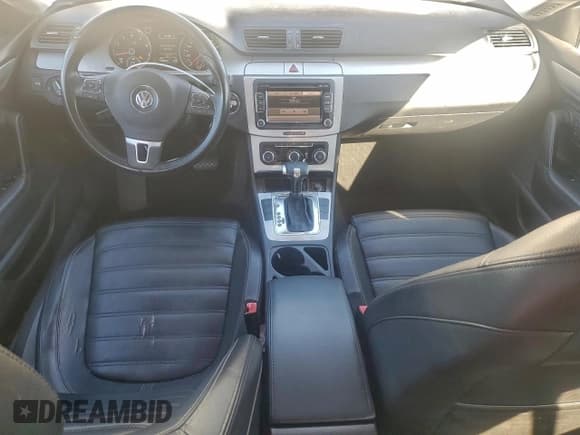 ✅ 2010 Volkswagen CC Sport • VIN: WVWMP7AN7AE547609 • Lot: 94231575. Listed on Copart with 135,257 mi. Free auction sales archive from the USA and detailed vehicle history report at DreamBid. Image 8.