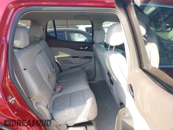 ✅ 2023 GMC Acadia SLT • VIN: 1GKKNML45PZ116398 • Lot: 41317350. Listed on IAAI with 45,628 mi. Free auction sales archive from the USA and detailed vehicle history report at DreamBid. Image 8.