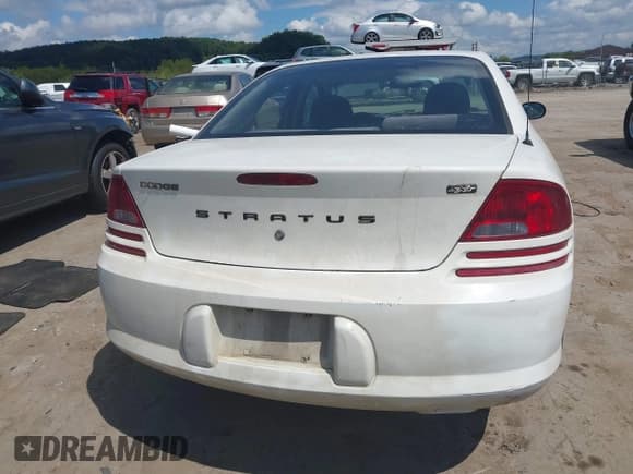 ✅ 2006 Dodge Stratus SXT • VIN: 1B3AL46T66N254166 • Лот: 43108623. Опубликован ранее на IAAI с пробегом 150 903 миль. Бесплатный доступ к архиву аукционных продаж из США и подробный отчёт об истории автомобиля на DreamBid. Изображение 17.