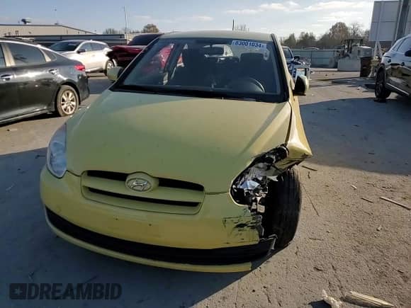 ✅ 2010 Hyundai Accent GS • VIN: KMHCM3AC2AU179174 • Lot: 83001034. Wystawiony na Copart z przebiegiem 116 010 mil mil. Skorzystaj z bezpłatnego archiwum sprzedaży aukcyjnych z USA i zobacz szczegółowy raport historii pojazdu na DreamBid. Zdjęcie 11.
