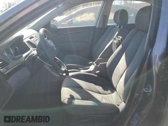 ✅ 2009 Hyundai Sonata GLS • VIN: 5NPET46C09H463617 • Лот: 79831674. Опубликован ранее на Copart с пробегом 216 933 миль. Бесплатный доступ к архиву аукционных продаж из США и подробный отчёт об истории автомобиля на DreamBid. Изображение 7.