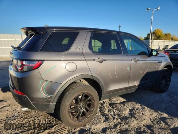 ✅ 2016 Land Rover Discovery Sport HSE • VIN: SALCR2BG3GH558079 • Lot: 89651285. Wystawiony na Copart z przebiegiem 51 607 mil. Bezpłatny archiwum sprzedaży aukcyjnych z USA i szczegółowy raport historii pojazdu na DreamBid. Zdjęcie 3.