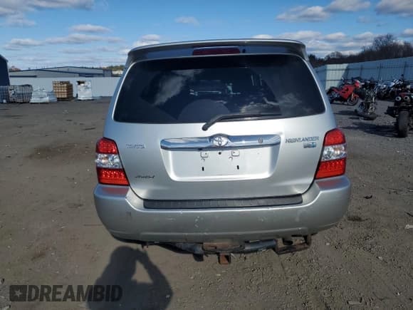 ✅ 2006 Toyota Highlander Limited • VIN: JTEEW21A160013271 • Lot: 93023145. Wystawiony na Copart z przebiegiem 189 567 mil. Bezpłatny archiwum sprzedaży aukcyjnych z USA i szczegółowy raport historii pojazdu na DreamBid. Zdjęcie 6.