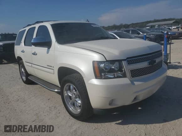 2008 Chevrolet Tahoe 3LT с VIN 1GNFK13078R185524, выставлен на аукционе Copart как лот 86863195 с пробегом 172 904 миль миль и Списание • Salvage title. История ставок и продаж доступна на DreamBid. Изображение 4.