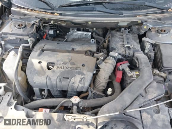 ✅ 2015 Mitsubishi Lancer ES • VIN: JA32U2FUXFU006455 • Lot: 43755607. Wystawiony na IAAI z przebiegiem 152 632 mil. Bezpłatny archiwum sprzedaży aukcyjnych z USA i szczegółowy raport historii pojazdu na DreamBid. Zdjęcie 10.