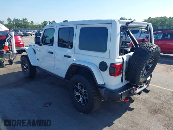 ✅ 2020 Jeep Wrangler Unlimited Rubicon • VIN: 1C4HJXFG2LW288988 • Lot: 42764976. Listed on IAAI with 34,983 mi. Free auction sales archive from the USA and detailed vehicle history report at DreamBid. Image 3.