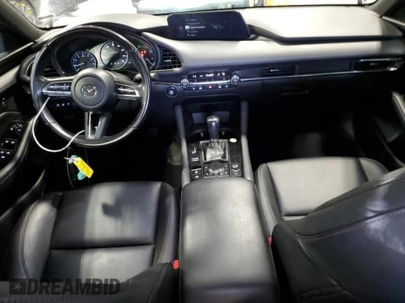 ✅ 2023 Mazda 3 S Preferred • VIN: JM1BPALM1P1609496 • Лот: 59949765. Опубликован ранее на Copart с пробегом 56 477 миль. Бесплатный доступ к архиву аукционных продаж из США и подробный отчёт об истории автомобиля на DreamBid. Изображение 8.