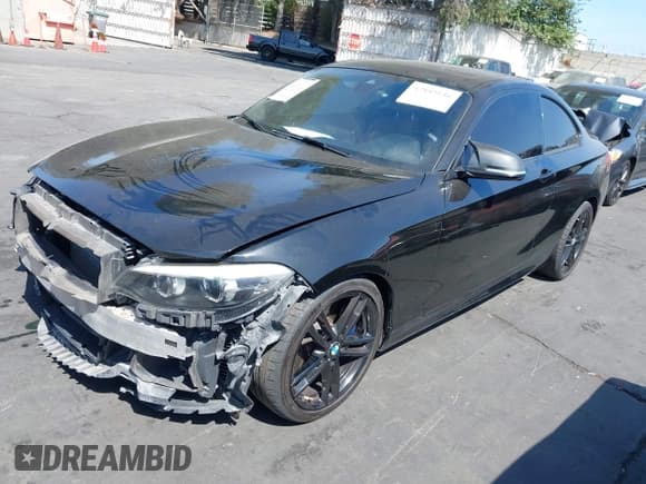 ✅ 2018 BMW 2 Series M240i • VIN: WBA2J5C53JVC07299 • Lot: 42889146. Listed on IAAI with 67,909 mi. Free auction sales archive from the USA and detailed vehicle history report at DreamBid. Image 18.