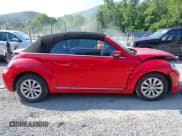 ✅ 2019 Volkswagen Beetle S • VIN: 3VW5DAAT7KM510898 • Lot: 42567677. Listed on IAAI with Not provided. Free auction sales archive from the USA and detailed vehicle history report at DreamBid. Image 12.