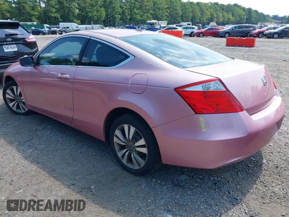 ✅ 2010 Honda Accord EX-L • VIN: 1HGCS1B82AA007464 • Lot: 42871019. Listed on IAAI with 243,333 mi. Free auction sales archive from the USA and detailed vehicle history report at DreamBid. Image 3.