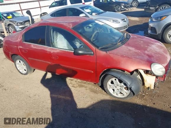 2005 Dodge Neon SXT с VIN 1B3ES56CX5D114703, выставлен на аукционе IAAI как лот 41254032 с пробегом Не указан миль и . История ставок и продаж доступна на DreamBid. Изображение 1.