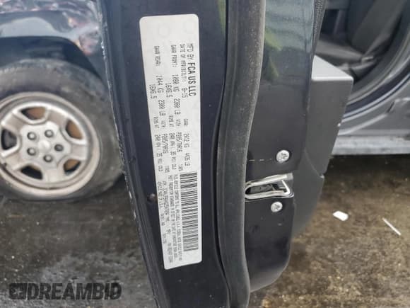 ✅ 2016 Jeep Patriot Sport • VIN: 1C4NJPBAXGD547054 • Lot: 80336275. Wystawiony na Copart z przebiegiem 180 101 mil. Bezpłatny archiwum sprzedaży aukcyjnych z USA i szczegółowy raport historii pojazdu na DreamBid. Zdjęcie 12.