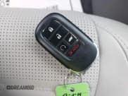 ✅ 2023 Honda CR-V EX-L • VIN: 5J6RS4H78PL006142 • Lot: 43290313. Wystawiony na IAAI z przebiegiem 26 579 mil. Bezpłatny archiwum sprzedaży aukcyjnych z USA i szczegółowy raport historii pojazdu na DreamBid. Zdjęcie 11.