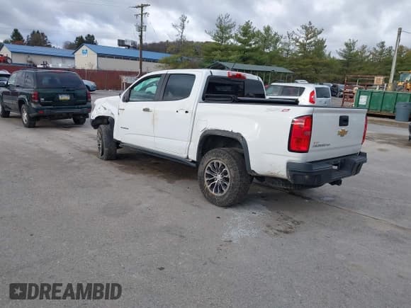 ✅ 2018 Chevrolet Colorado 4WD ZR2 • VIN: 1GCGTEEN5J1151659 • Lot: 43630954. Listed on IAAI with 122,805 mi. Free auction sales archive from the USA and detailed vehicle history report at DreamBid. Image 3.
