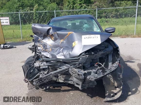 2014 Honda Accord LX с VIN 1HGCR2F39EA246032, выставлен на аукционе IAAI как лот 43297373 с пробегом Не указан миль и . История ставок и продаж доступна на DreamBid. Изображение 13.