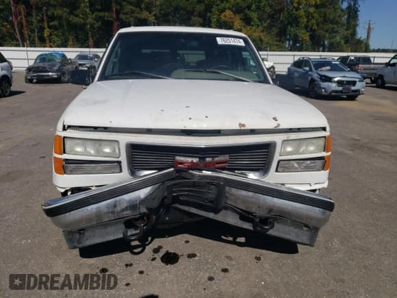 ✅ 1996 GMC Yukon • VIN: 1GKEK13R1TJ750705 • Lot: 76251474. Listed on Copart with 245,084 mi. Free auction sales archive from the USA and detailed vehicle history report at DreamBid. Image 5.