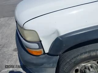 ✅ 2001 Chevrolet Silverado 2500 • VIN: 1GCGC24U01Z210139 • Lot: 42224985. Wystawiony na IAAI z przebiegiem Nie podano. Bezpłatny archiwum sprzedaży aukcyjnych z USA i szczegółowy raport historii pojazdu na DreamBid. Zdjęcie 6.