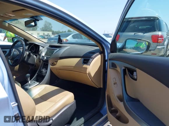 ✅ 2012 Hyundai Elantra Limited • VIN: KMHDH4AE5CU464938 • Lot: 42572413. Listed on IAAI with 181,076 mi. Free auction sales archive from the USA and detailed vehicle history report at DreamBid. Image 5.