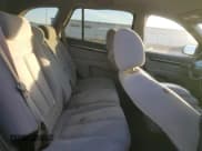 ✅ 2009 Hyundai Santa Fe GLS • VIN: 5NMSG73D49H256523 • Лот: 73812994. Опубликован ранее на Copart с пробегом 133 938 миль. Бесплатный доступ к архиву аукционных продаж из США и подробный отчёт об истории автомобиля на DreamBid. Изображение 11.