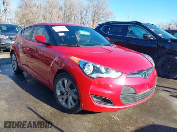 ✅ 2016 Hyundai Veloster • VIN: KMHTC6AD1GU260219 • Lot: 41114806. Wystawiony na IAAI z przebiegiem 128 000 mil. Bezpłatny archiwum sprzedaży aukcyjnych z USA i szczegółowy raport historii pojazdu na DreamBid. Zdjęcie 1.