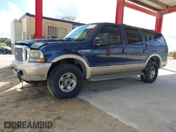 ✅ 2003 Ford Excursion • VIN: 1FMSU45FX3EA35567 • Лот: 43336216. Опубликован ранее на IAAI с пробегом 337 342 миль. Бесплатный доступ к архиву аукционных продаж из США и подробный отчёт об истории автомобиля на DreamBid. Изображение 2.
