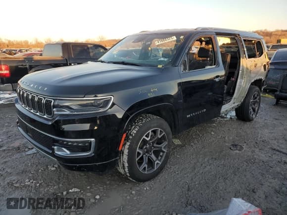 ✅ 2023 Jeep Wagoneer Series III • VIN: 1C4SJSDP6PS503197 • Lot: 41888325. Wystawiony na Copart z przebiegiem 8 669 mil. Bezpłatny archiwum sprzedaży aukcyjnych z USA i szczegółowy raport historii pojazdu na DreamBid. Zdjęcie 1.