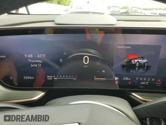 ✅ 2025 Buick Envision Avenir • VIN: LRBFZME4XSD024481 • Lot: 60828575. Wystawiony na Copart z przebiegiem 5 354 mil. Bezpłatny archiwum sprzedaży aukcyjnych z USA i szczegółowy raport historii pojazdu na DreamBid. Zdjęcie 9.