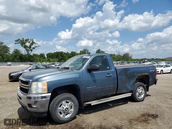 ✅ 2011 Chevrolet Silverado 2500HD LT • VIN: 1GC0KXCGXBZ405759 • Lot: 63038085. Listed on Copart with 83,525 mi. Free auction sales archive from the USA and detailed vehicle history report at DreamBid. Image 1.