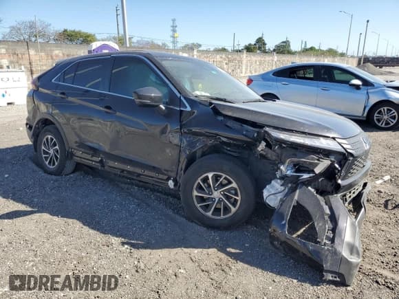 ✅ 2022 Mitsubishi Eclipse Cross ES • VIN: JA4ASUAA6NZ057779 • Lot: 47696835. Listed on Copart with 31,221 mi. Free auction sales archive from the USA and detailed vehicle history report at DreamBid. Image 4.